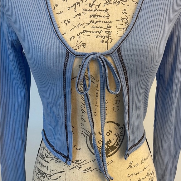 Fashion Nova Blue Ribbed Sweater Shrug - Picture 4 of 5